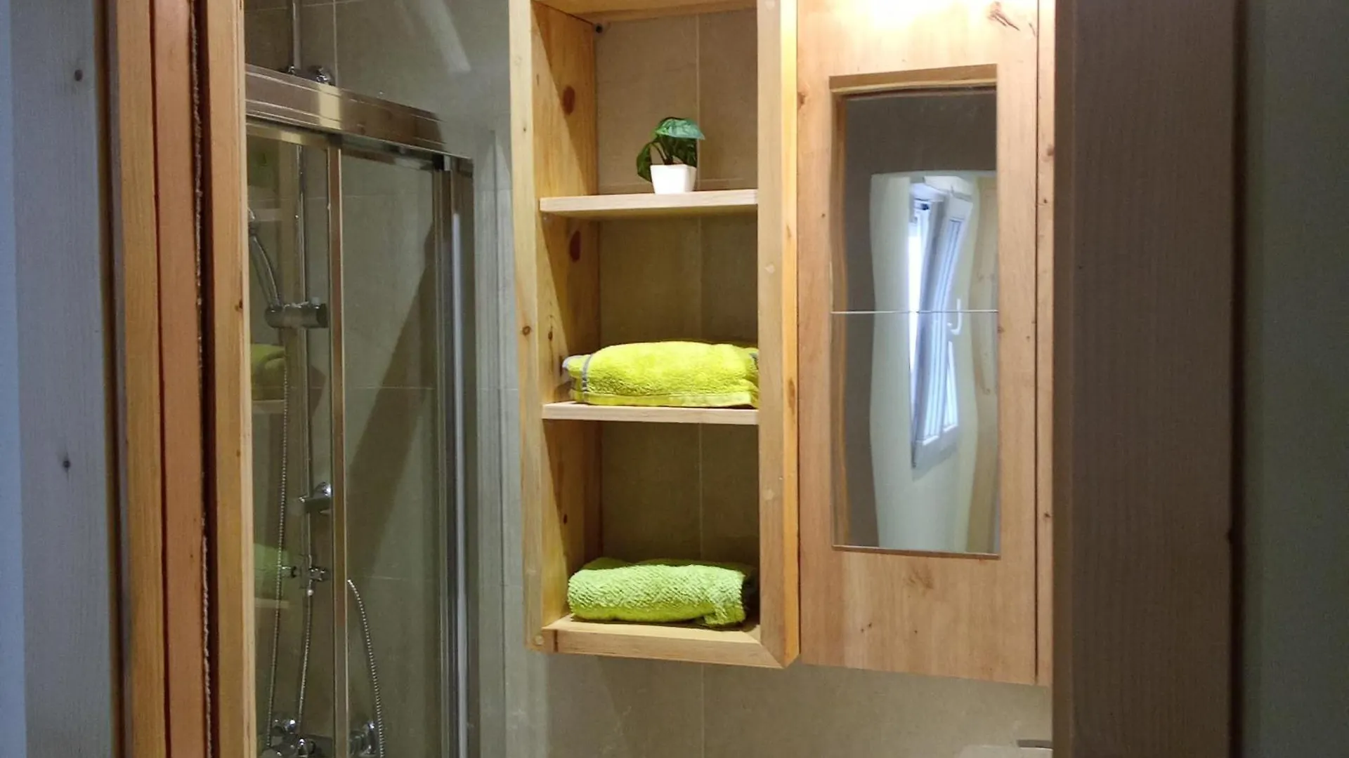 Oasis En La Ciudad Apartment Malaga